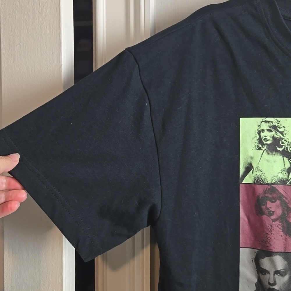Taylor Swift The Eras Tour T-Shirt Official Concert Cities 2023-2024-Size Medium - Picture 3 of 12